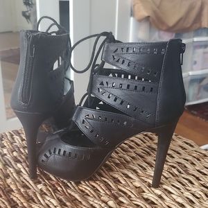 Sexy front tie heels